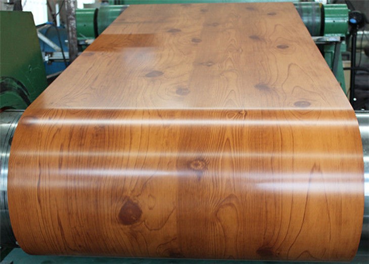 Zierspule aus Aluminium mit Holzmaserung
